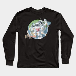 Astronauts hanging out in space. Long Sleeve T-Shirt